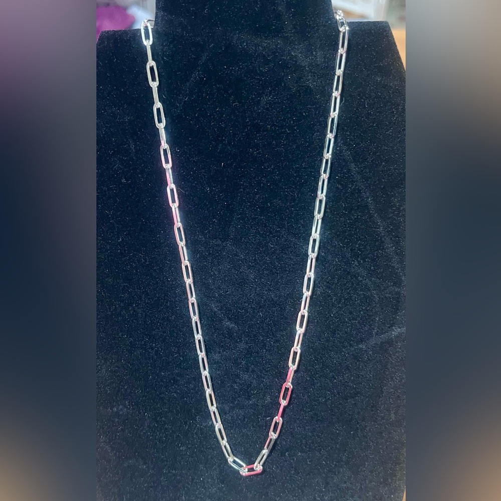 Elegant Silver Paper Clip Chain Necklace